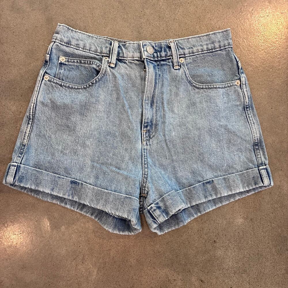 Gap Original High Rise Denim jean shorts light indigo cuffed hem Women 28